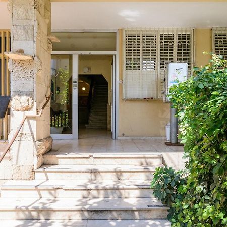 Sea View 2 Bedroom Apartment With Bomb Shelter Tel Aviv Dış mekan fotoğraf