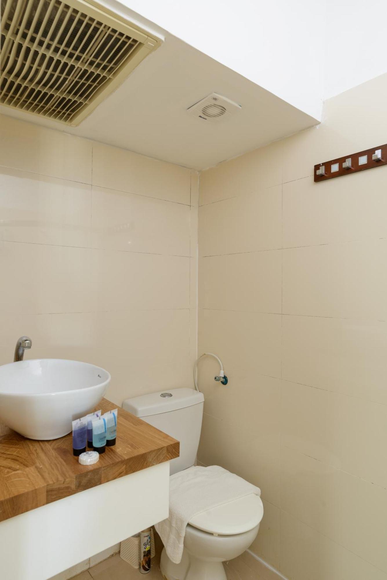 Sea View 2 Bedroom Apartment With Bomb Shelter Tel Aviv Dış mekan fotoğraf