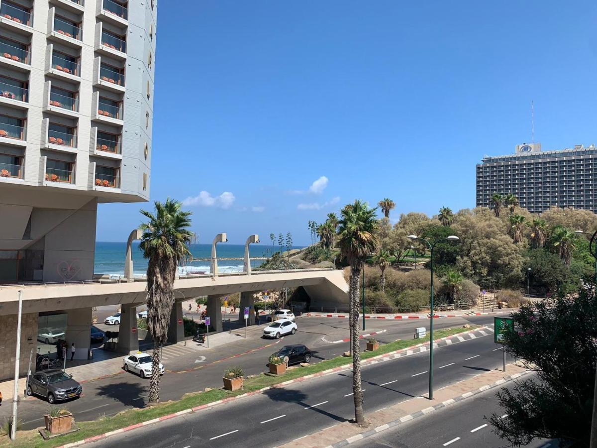 Sea View 2 Bedroom Apartment With Bomb Shelter Tel Aviv Dış mekan fotoğraf